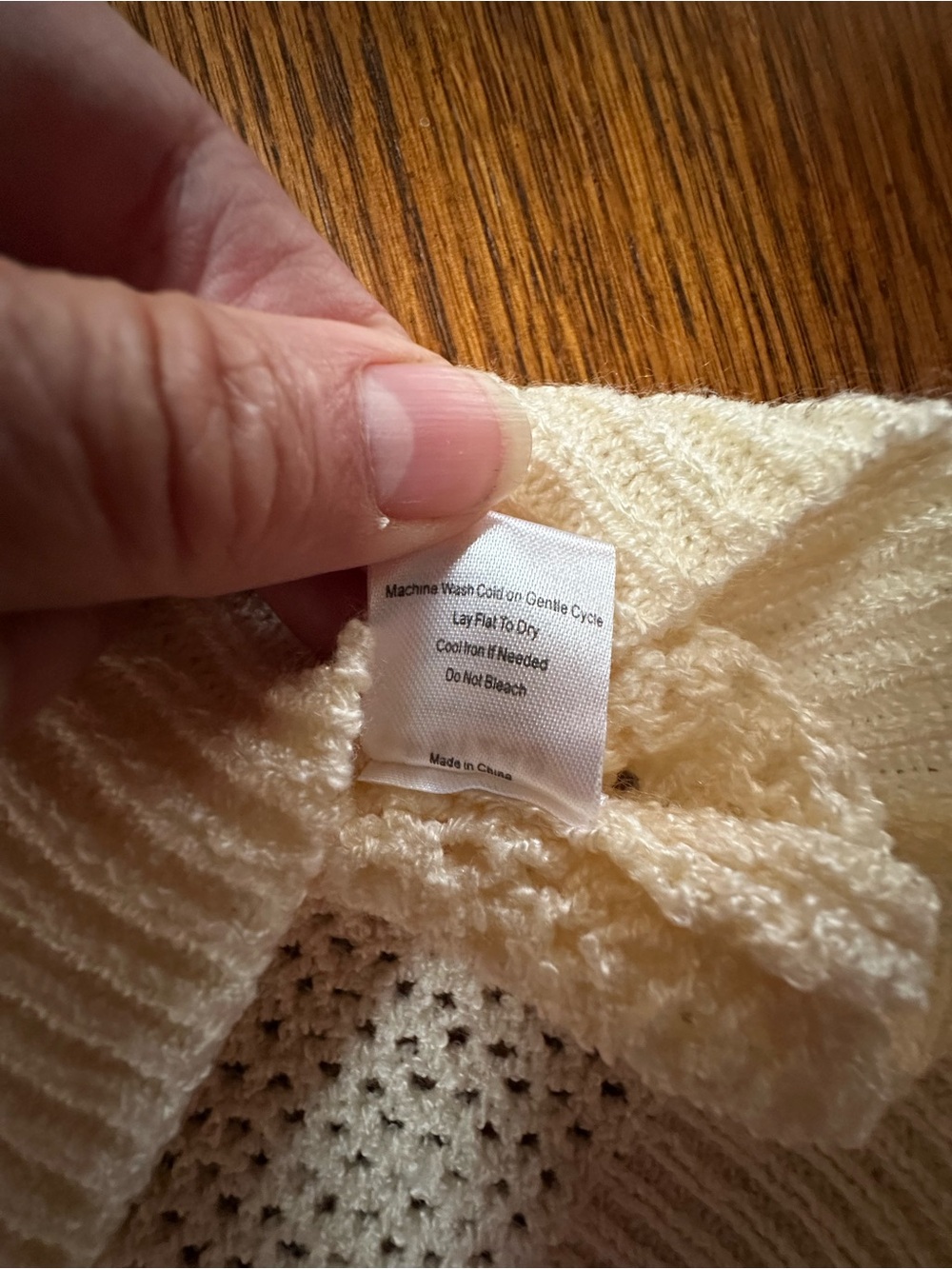 POL Cream Crochet-Sleeve Sweater with Multicolor Granny Squares - Picture 8 of 10